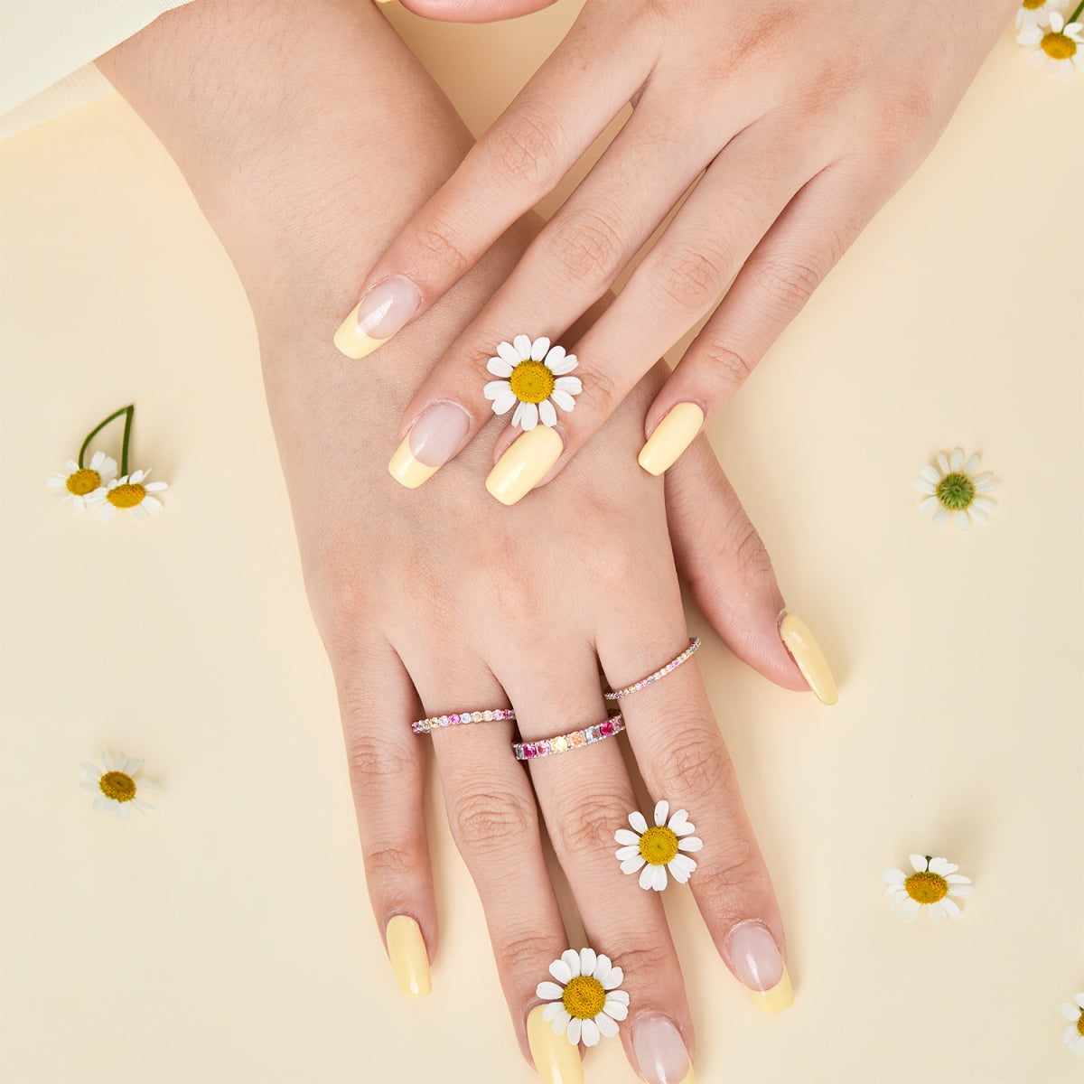 [AuraEcho]Elegant Vivid Round Cut Daily Ring