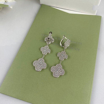 [AuraEcho]CLOVER 3 MOTIF DIAMOND SILVER DROP EARRINGS